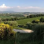 Farm Il Carro Del Colle Alojamento de Turismo Rural *